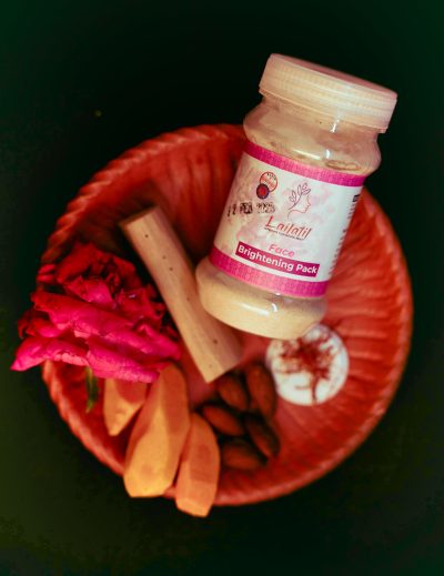 Lailatil Face Brightening Pack